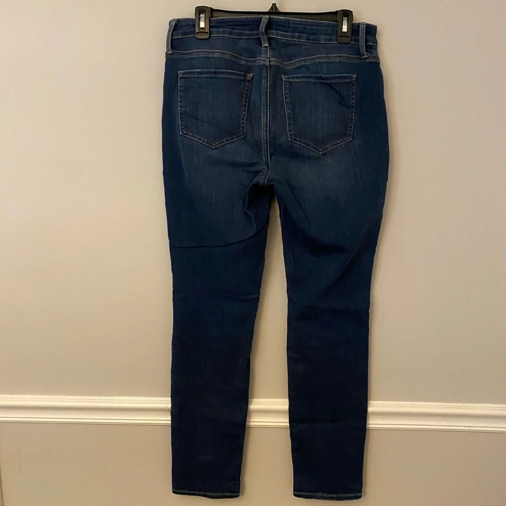 NYDJ blue Alina legging denim jeans. 8